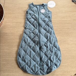 NWT Dreamland Baby Weighted Sleep Sac Size M - 6-12 Months
